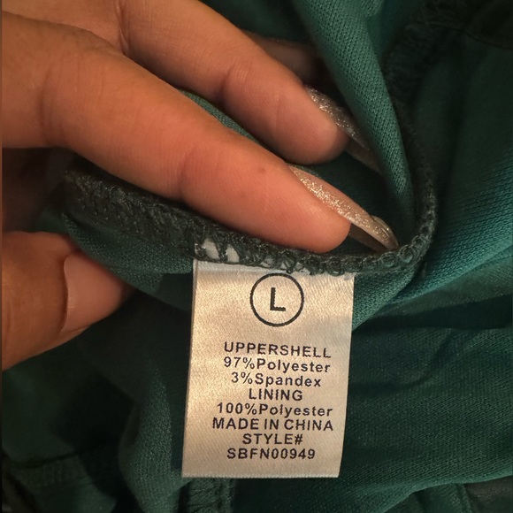 Satin Green Sleeveless Dress with Split - Picture 10 of 10